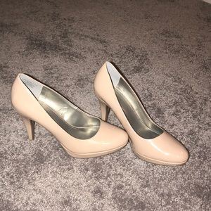 Worthington Nude Heels